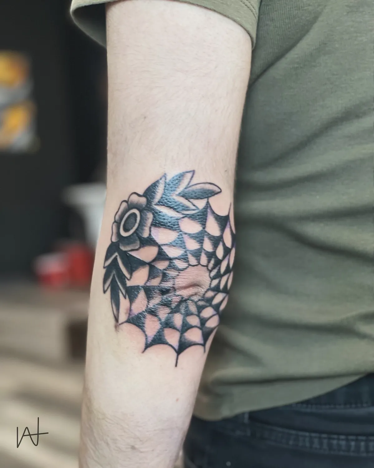American Traditional tattoo by Katherine Parada at Golden Child Tattoo in Escondido