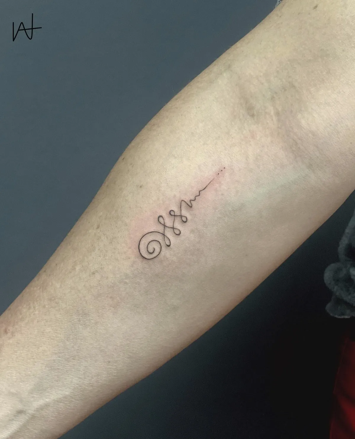 Fine Line tattoo by Katherine Parada at Golden Child Tattoo in Escondido