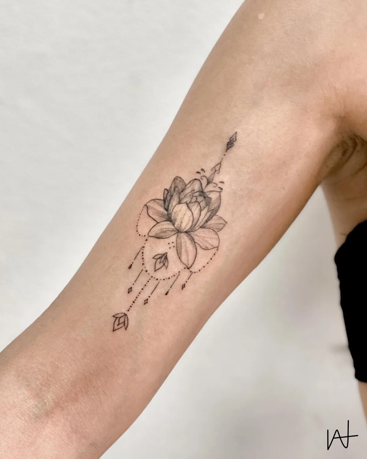 Fine Line tattoo by Katherine Parada at Golden Child Tattoo in Escondido